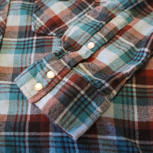 Bit & Bridle Large Flannel Western Style Pearl Snap 100% Cotton Flannel Shirt - Picture 9 of 13